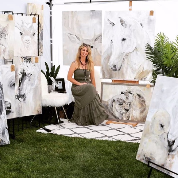 Meet your Posher, Shirley Kay! - Picture 3 of 11